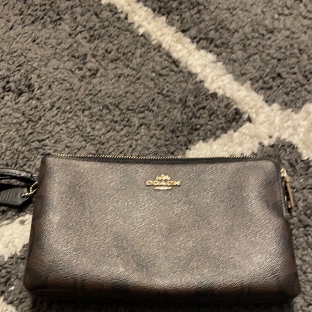 Wristlet